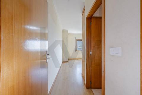 APARTAMENTO T3 CALENDARIO V.N. FAMALICÃO