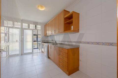 APARTAMENTO T3 CALENDARIO V.N. FAMALICÃO