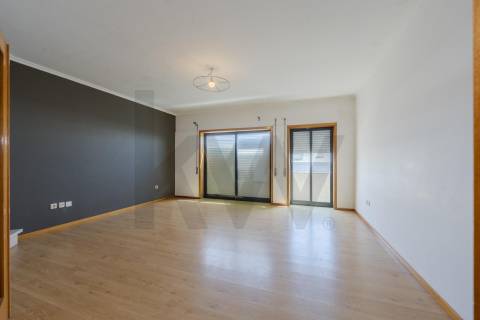 APARTAMENTO T3 CALENDARIO V.N. FAMALICÃO