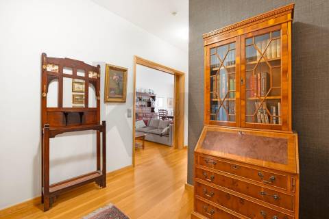 Apartamento T3 - Edifício D. Duarte- Boavista/ Porto