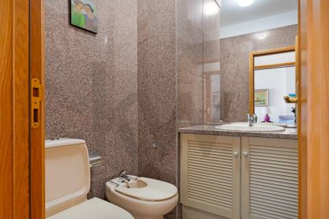 Apartamento T3 - Edifício D. Duarte- Boavista/ Porto