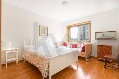 Apartamento T3 - Edifício D. Duarte- Boavista/ Porto