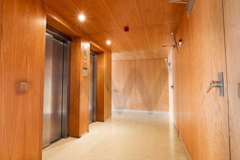 Apartamento T3 - Edifício D. Duarte- Boavista/ Porto