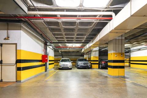 Apartamento T3 - Edifício D. Duarte- Boavista/ Porto