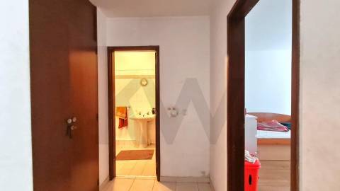 Apartamento T1 em Queluz