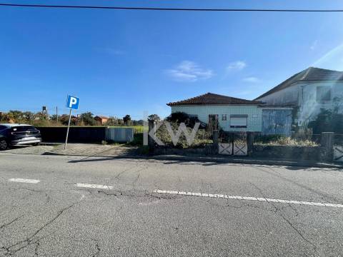 MORADIA T3 ADEGA PARA RECONSTRUÇÃO EM NARIZ (AVEIRO)