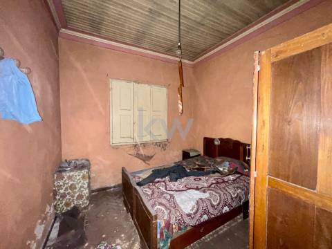 MORADIA T3 ADEGA PARA RECONSTRUÇÃO EM NARIZ (AVEIRO)