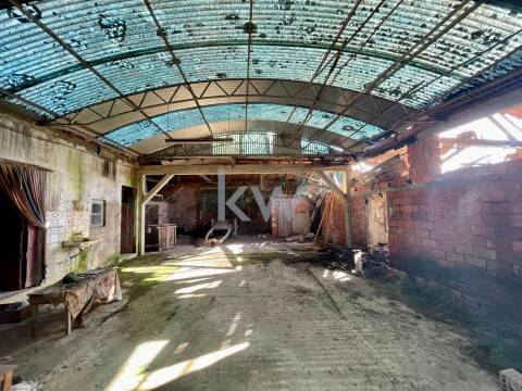 MORADIA T3 ADEGA PARA RECONSTRUÇÃO EM NARIZ (AVEIRO)