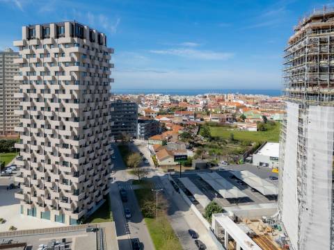 Viva o Futuro em Leça da Palmeira  T1 com Vista Mar