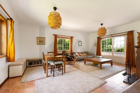 Casa Rústica com Piscina -Paredes de Coura- Rubiães