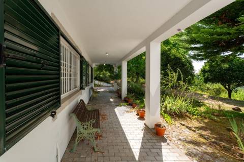 Casa Rústica com Piscina -Paredes de Coura- Rubiães