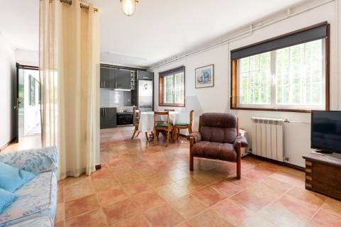 Casa Rústica com Piscina -Paredes de Coura- Rubiães