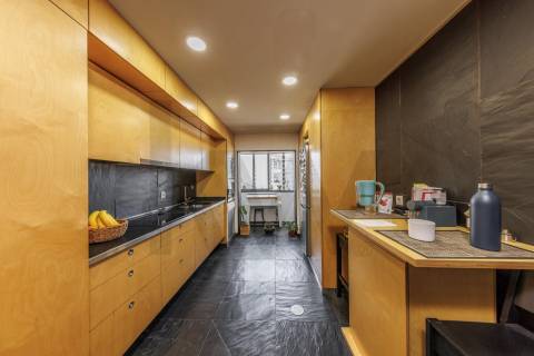 FANTÁSTICO APARTAMENTO T4 - RUA DAMIÃO DE GÓIS, PORTO