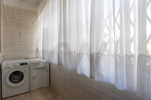 Venda Apartamento T5 com 181 m2 no Porto -Praça Velasquez