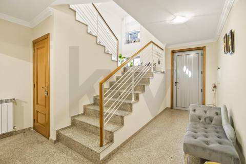 Moderna moradia em banda em Portuzelo - Samode - Viana do Castelo