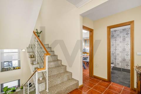 Moderna moradia em banda em Portuzelo - Samode - Viana do Castelo