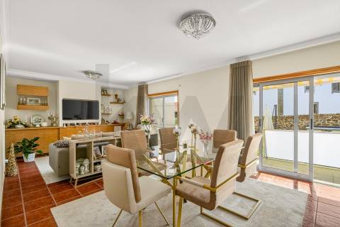 Moderna moradia em banda em Portuzelo - Samode - Viana do Castelo