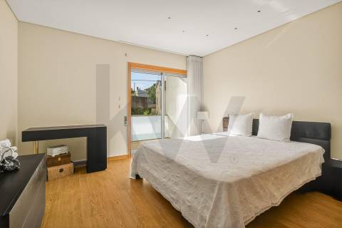 Moderna moradia em banda em Portuzelo - Samode - Viana do Castelo