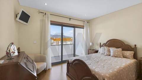 Moderna moradia em banda em Portuzelo - Samode - Viana do Castelo