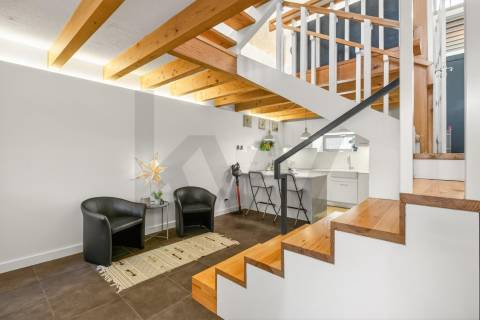 Moradia T3 com jardim junto ao Marquês e Quinta do Covelo