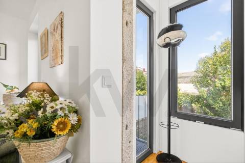 Moradia T3 com jardim junto ao Marquês e Quinta do Covelo