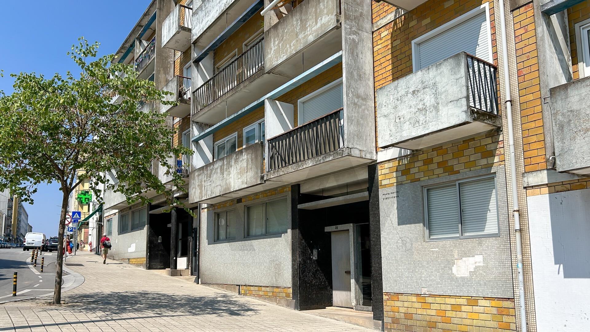 Elegante e charmoso T2+1 no Centro da Cidade do Porto (Arq. Márcio Freitas)