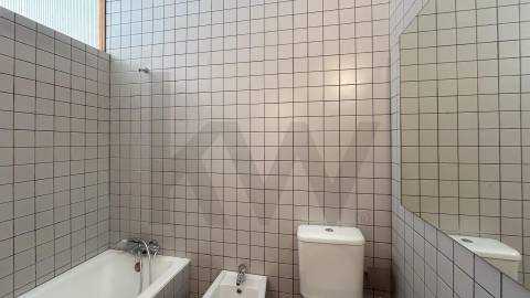 Elegante e charmoso T2+1 no Centro da Cidade do Porto (Arq. Márcio Freitas)