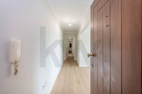 T2 luminoso com lugar de garagem – Valongo, Porto