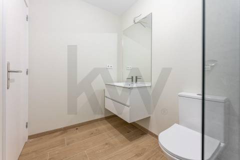 T2 luminoso com lugar de garagem – Valongo, Porto