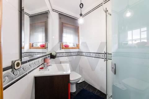 Moradia T4 no Centro de Cabeceiras de Basto