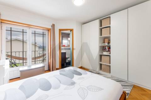 Moradia T4 no Centro de Cabeceiras de Basto