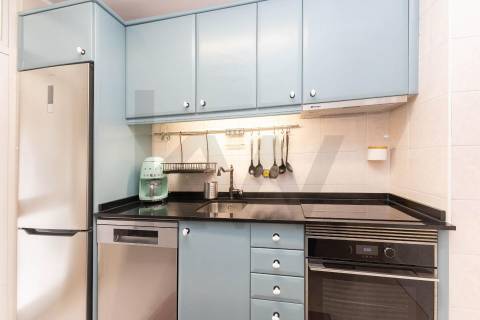 T2 Dúplex Renovado com Garagem, Varandas  a 200 m do Metro de Fânzeres