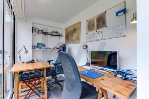 T2+1 renovado, na Cooperativa dos Arquitetos com jardim privativo!