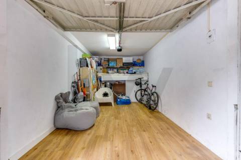 T2+1 renovado, na Cooperativa dos Arquitetos com jardim privativo!