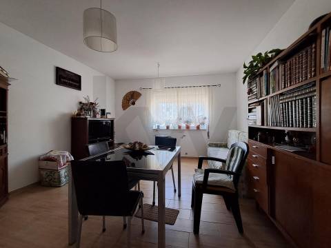 Apartamento T3 em Esmoriz  com Excelente Localização