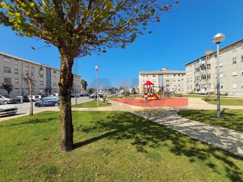 Apartamento T3 em Esmoriz  com Excelente Localização