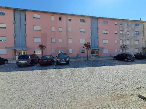 Apartamento T3 em Esmoriz  com Excelente Localização