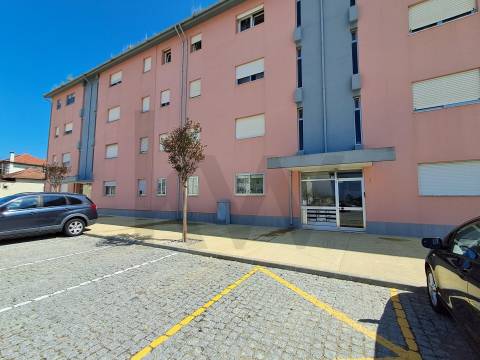 Apartamento T3 em Esmoriz  com Excelente Localização