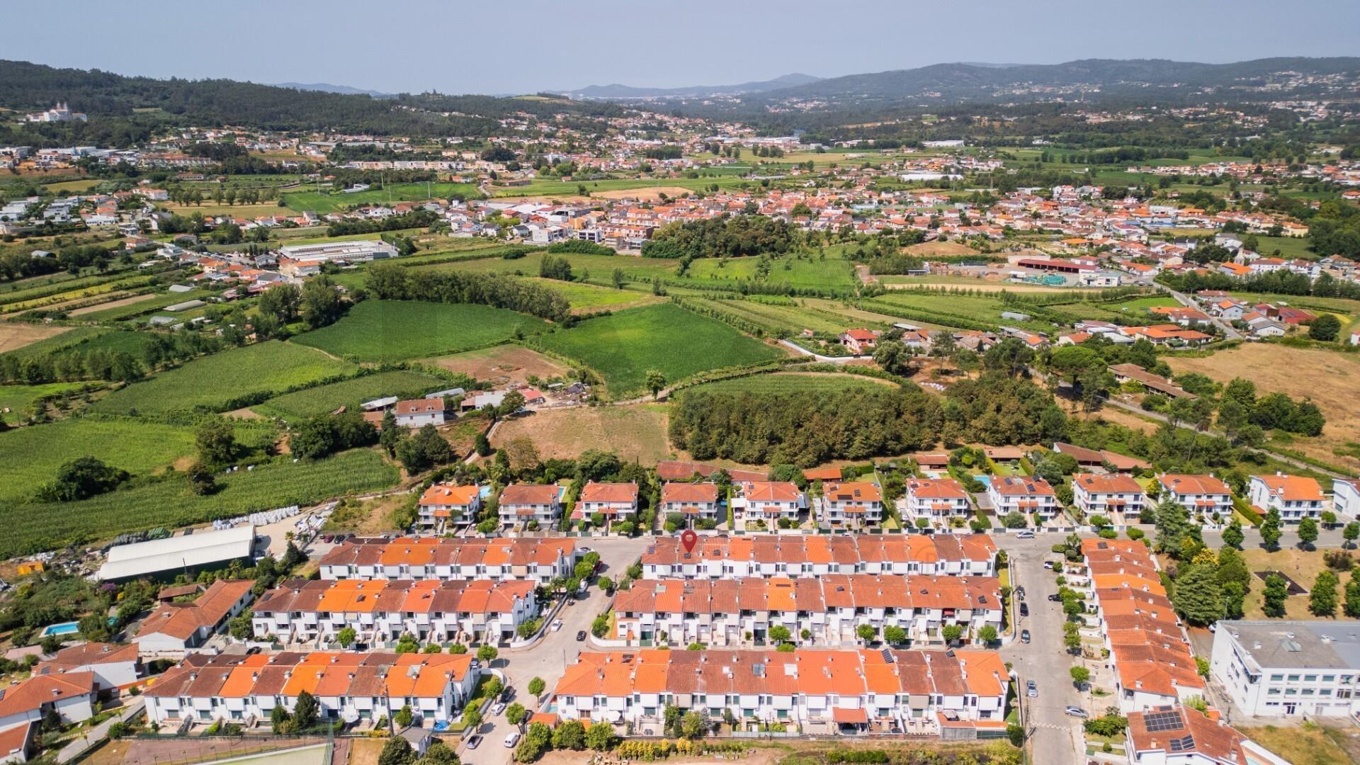 Moradia T4 em Braga – Frossos
