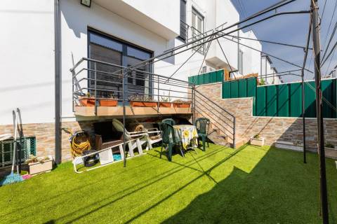 Moradia T4 em Braga – Frossos