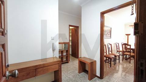 AP T3 - PÓVOA - ARRENDA - MOBILADO