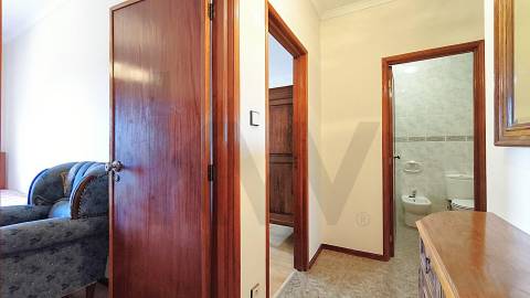 AP T3 - PÓVOA - ARRENDA - MOBILADO