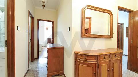 AP T3 - PÓVOA - ARRENDA - MOBILADO