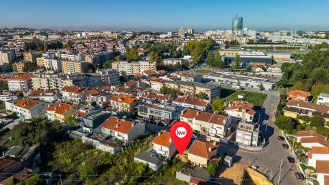 Lote de TERRENO com 196 m2 na Cidade da Maia