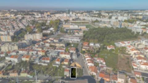 Lote de TERRENO com 240 m2 na Cidade da Maia