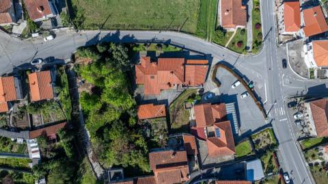 Moradia T3 com Jardim em Guardizela, Guimarães