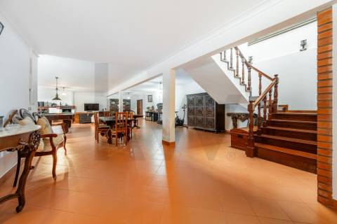 Moradia T3 com Jardim em Guardizela, Guimarães