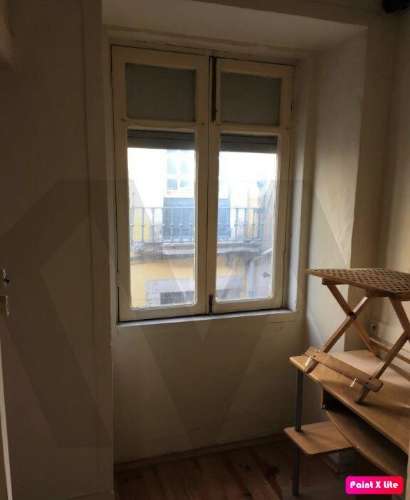 Prédio na Rua do Comércio do Porto para reabilitação total