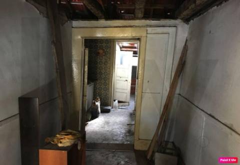 Prédio na Rua do Comércio do Porto para reabilitação total