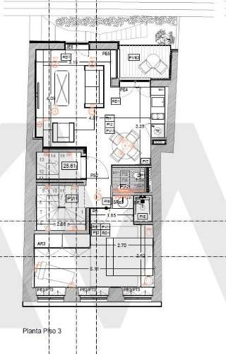 Prédio na Rua do Comércio do Porto para reabilitação total